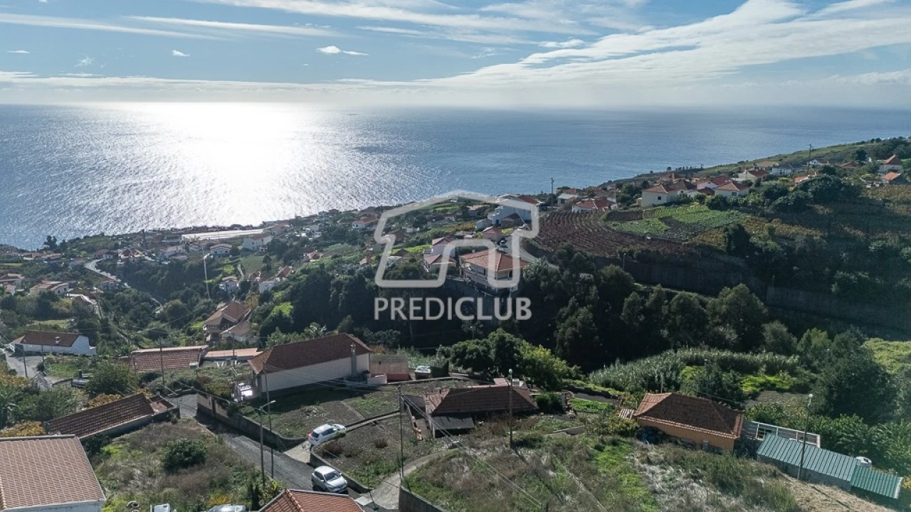 Moradia T2 para Venda em Estreito da Calheta Foto 17