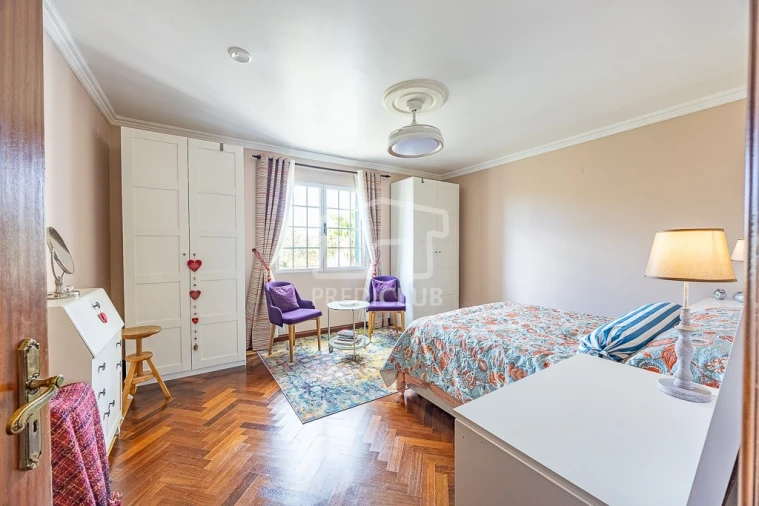 Moradia T4 para Venda em Arco da Calheta Foto 25