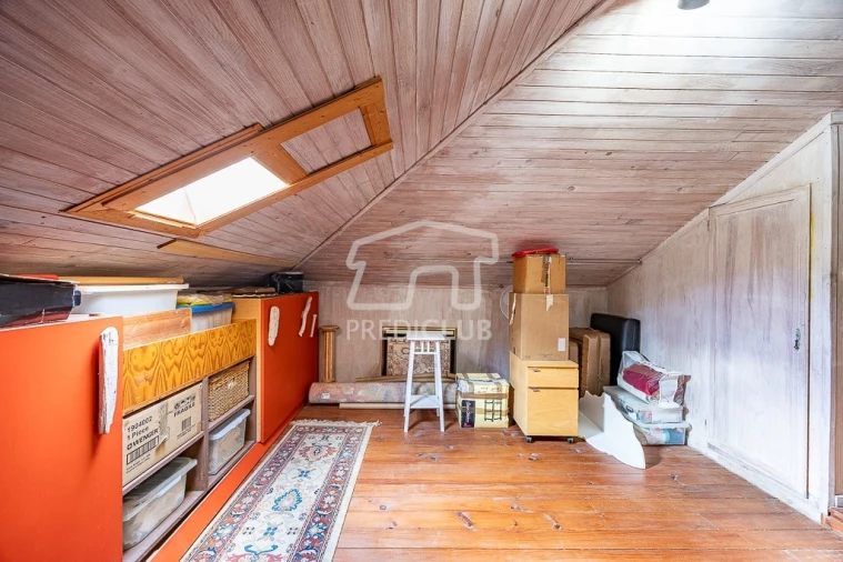 Moradia T4 para Venda em Arco da Calheta Foto 17