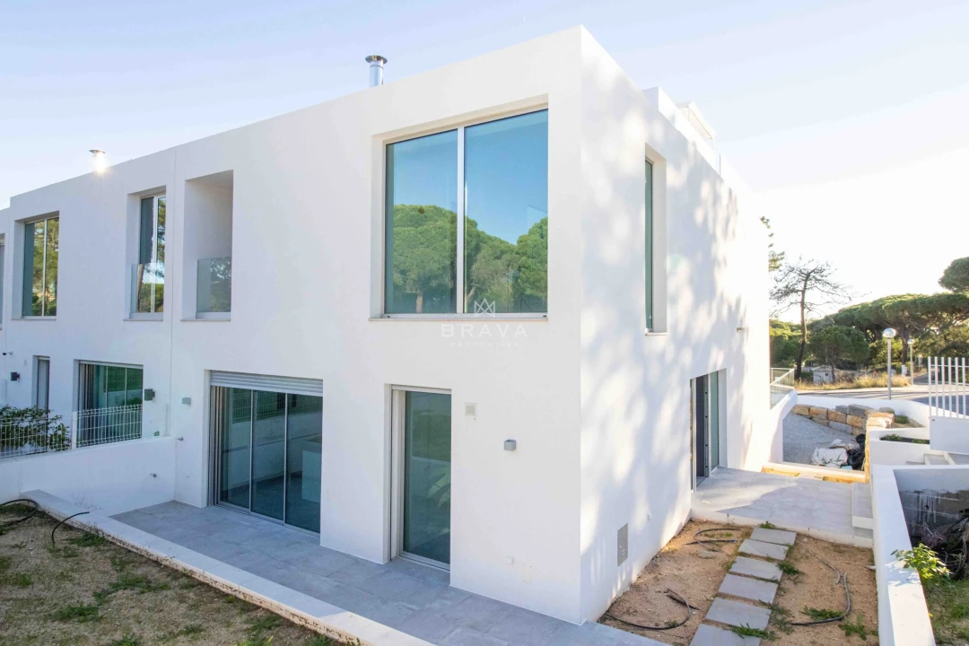 Moradia T3 para Venda em Almancil Foto 48