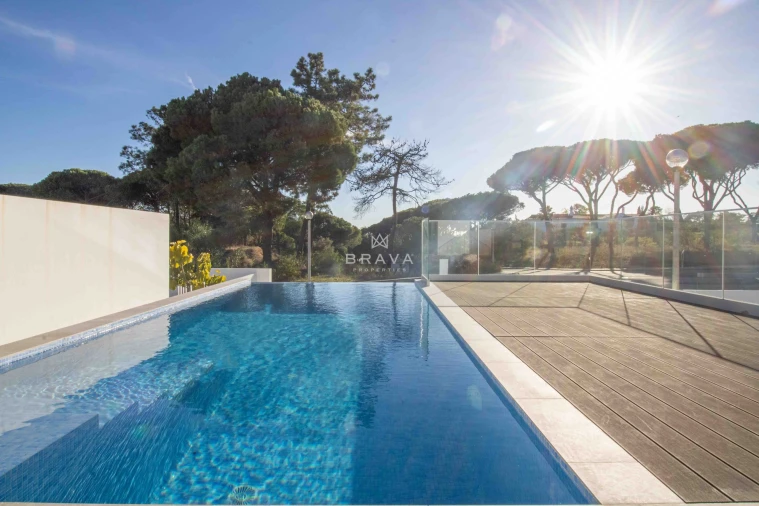 Moradia T3 para Venda em Almancil Foto 44