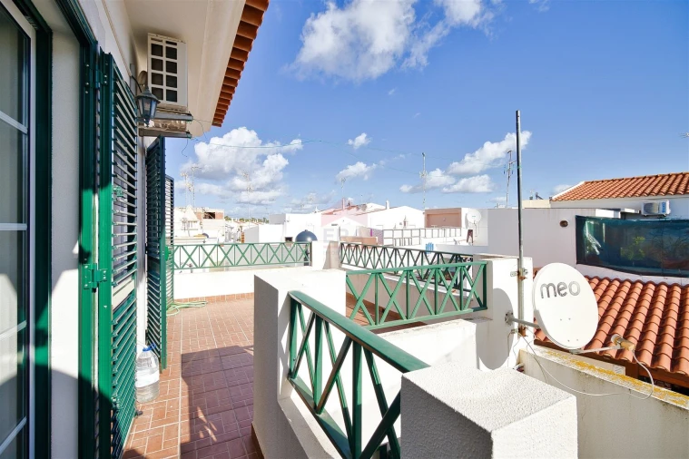 Moradia T3 para Venda em Monte Gordo Foto 8