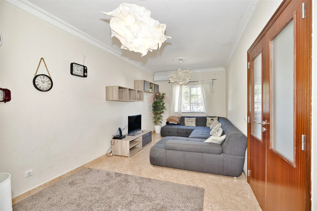 Moradia T3 para Venda em Monte Gordo Foto 2