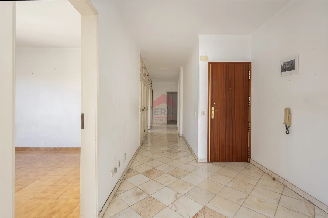 Apartamento T3 para Venda em Loule (São Clemente) Foto 2