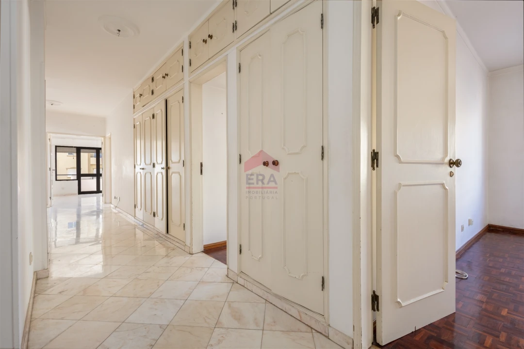 Apartamento T3 para Venda em Loule (São Clemente) Foto 12