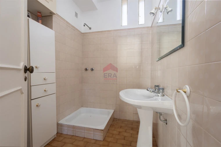 Apartamento T3 para Venda em Loule (São Clemente) Foto 16