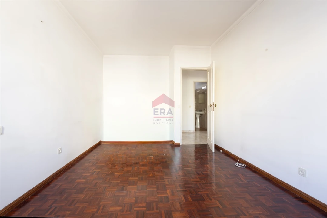 Apartamento T3 para Venda em Loule (São Clemente) Foto 19