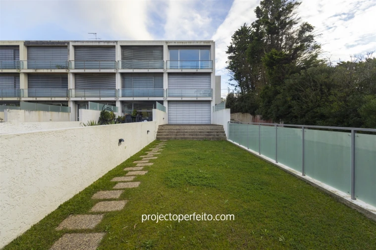 Moradia T3 para Arrendamento em Madalena Foto 4