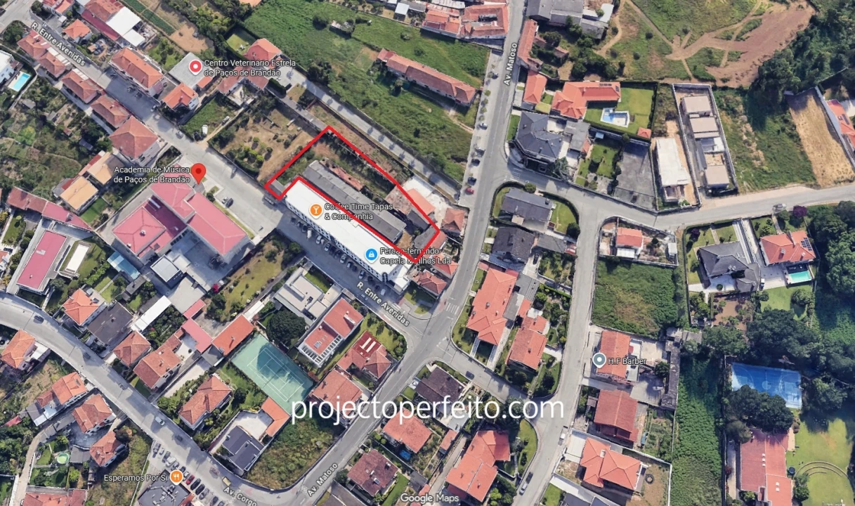 Terreno para Venda em Paços de Brandão Foto 2