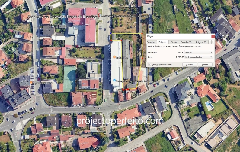 Terreno para Venda em Paços de Brandão Foto 5