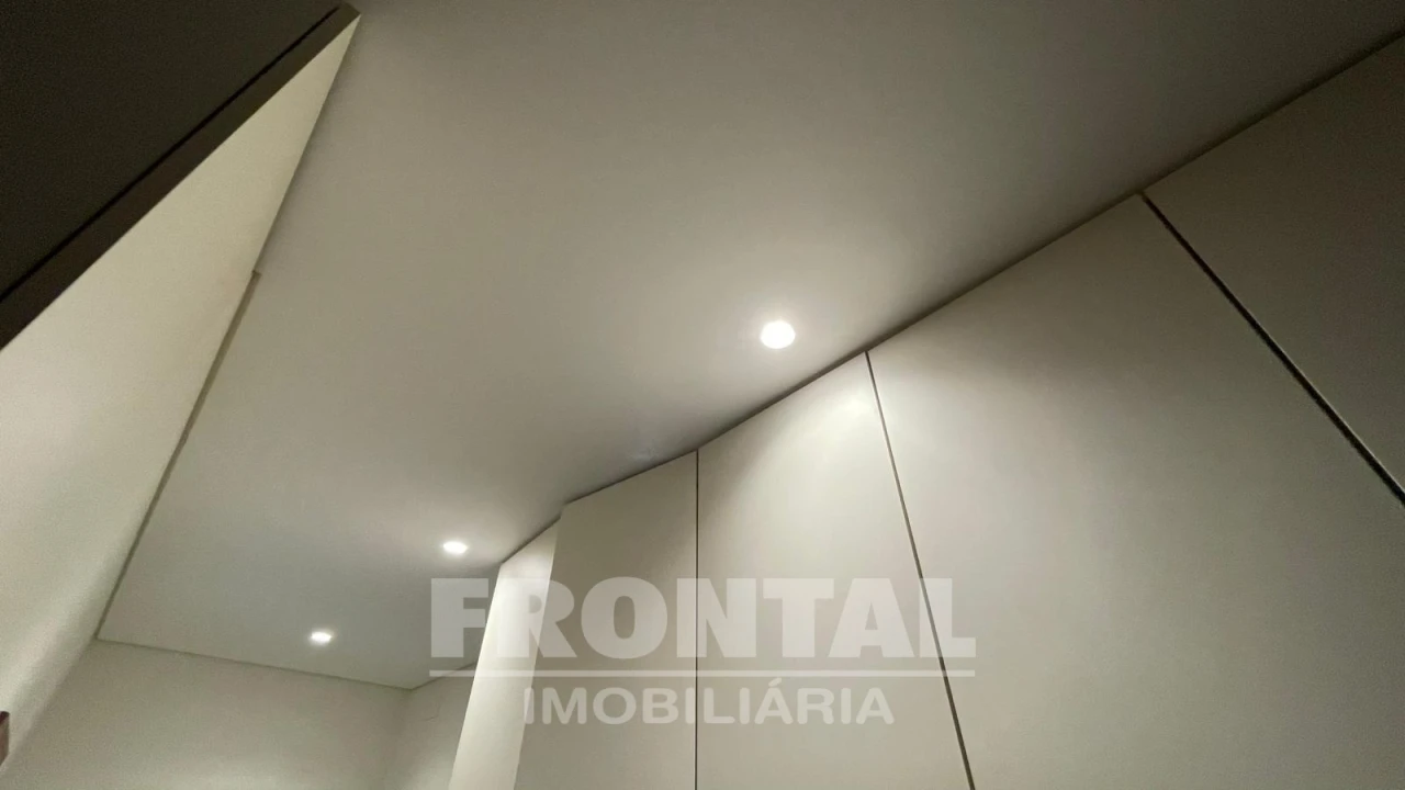 Apartamento T0 para Venda em Mafamude e Vilar do Paraíso Foto 9
