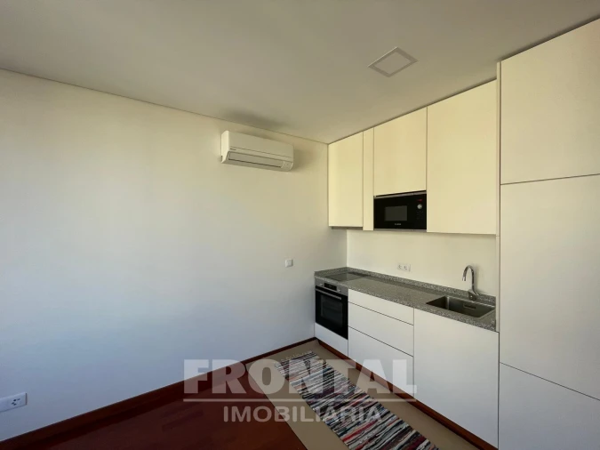 Apartamento T0 para Venda em Mafamude e Vilar do Paraíso Foto 5