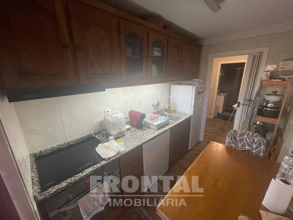 Apartamento T2 para Venda em Rio Tinto Foto 4