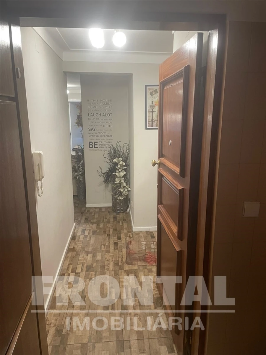 Apartamento T2 para Venda em Rio Tinto Foto 6