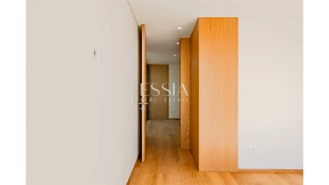 Apartamento T3 para Venda em Campanhã