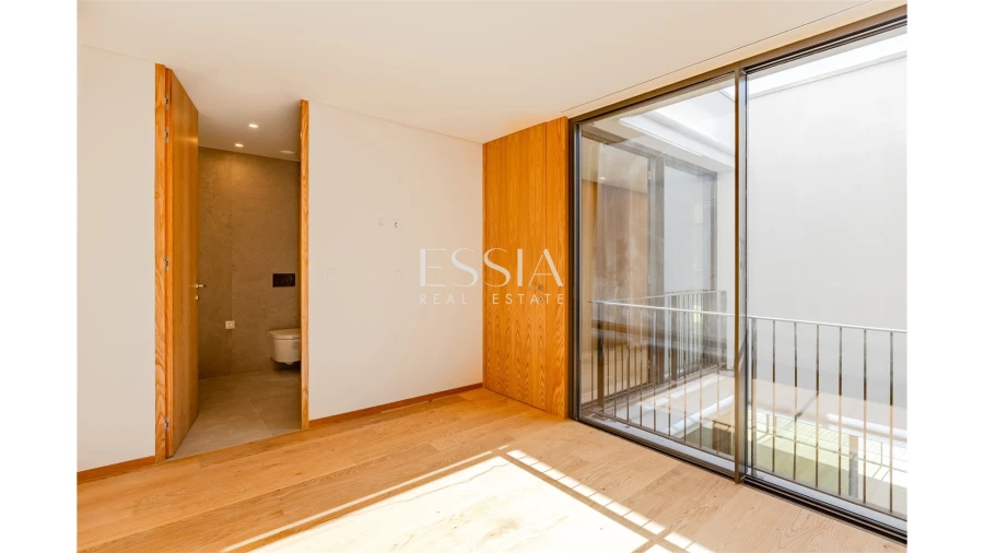 Apartamento T3 para Venda em Campanhã Foto 39