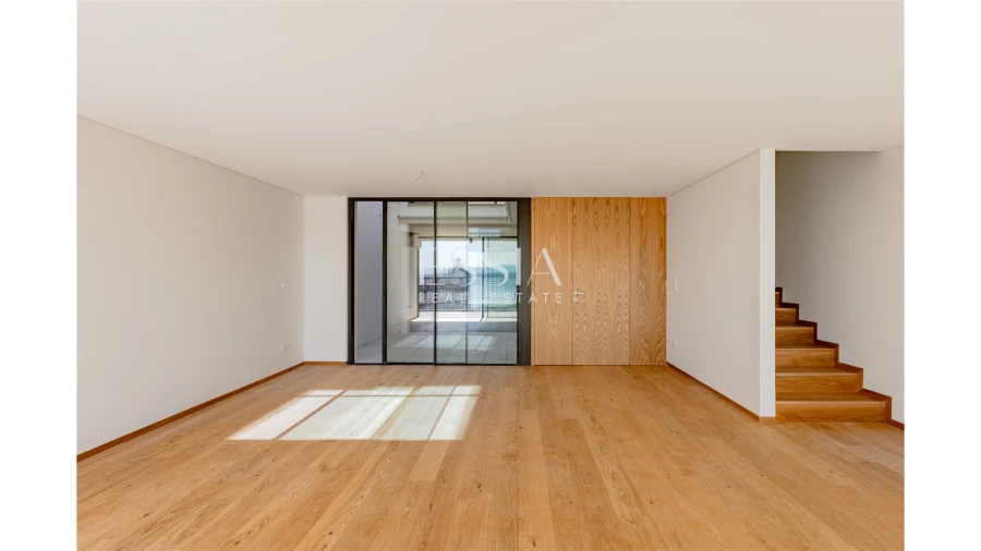 Apartamento T3 para Venda em Campanhã Foto 4