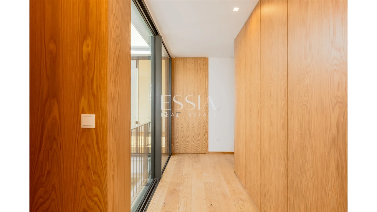 Apartamento T3 para Venda em Campanhã Foto 36