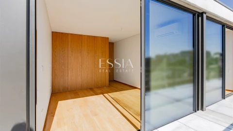 Apartamento T2 para Venda em Campanhã