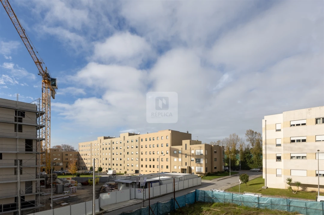 Apartamento T1 para Arrendamento em São Mamede de Infesta e Senhora da Hora Foto 21
