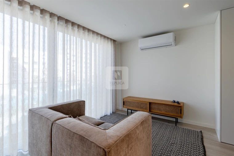 Apartamento T1 para Arrendamento em São Mamede de Infesta e Senhora da Hora Foto 7