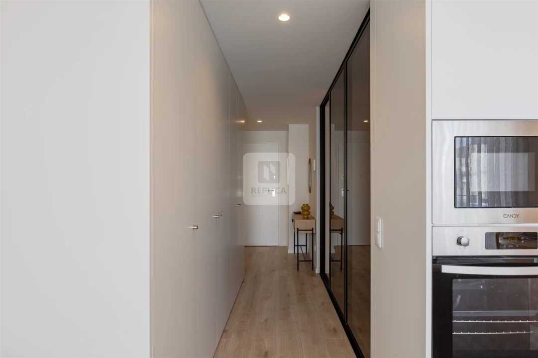 Apartamento T1 para Arrendamento em São Mamede de Infesta e Senhora da Hora Foto 9