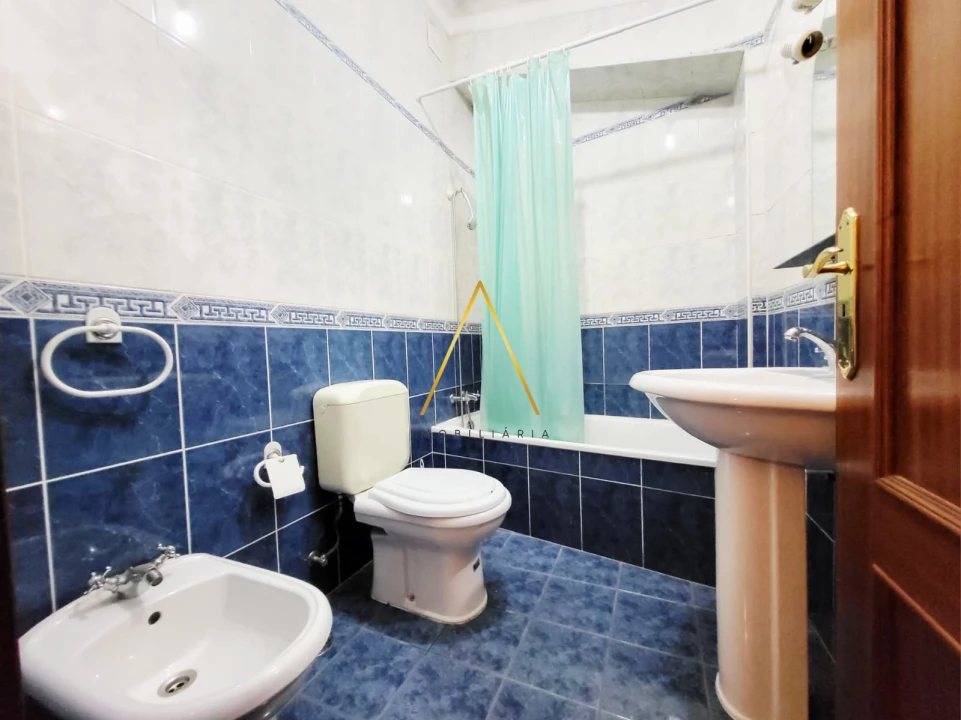 Apartamento T3 para Arrendamento em Viseu Foto 3