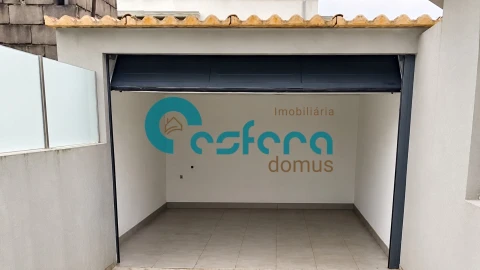 Moradia T2 para Venda em Seroa