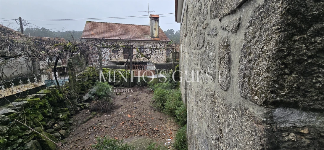 Moradia T2 para Venda em Ribeira do Neiva Foto 17