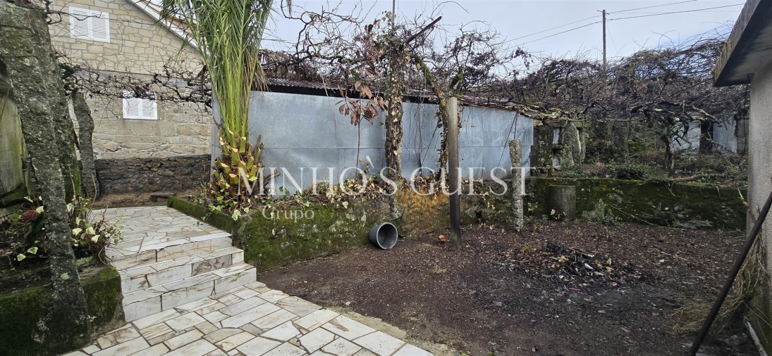 Moradia T2 para Venda em Ribeira do Neiva Foto 16