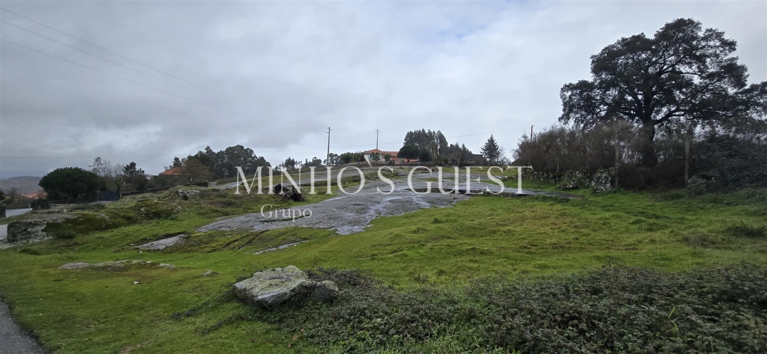 Moradia T2 para Venda em Ribeira do Neiva Foto 30