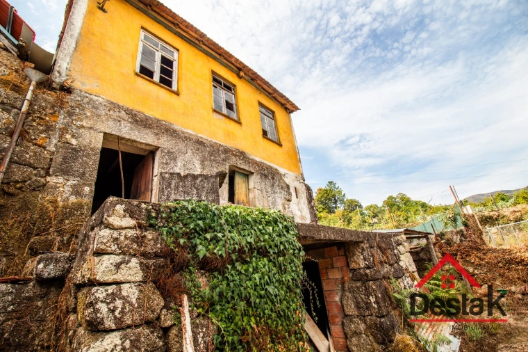 Moradia T3 para Venda em Sul Foto 12