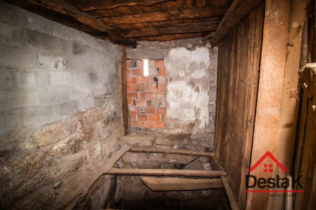 Moradia T3 para Venda em Sul Foto 11