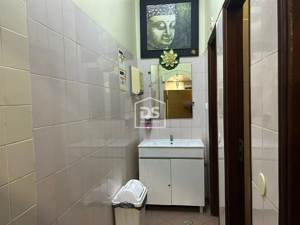 Negócio para Trespasse em São Martinho do Porto Foto 17