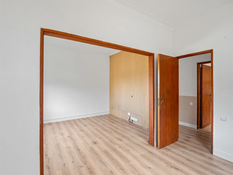 Apartamento T2 para Arrendamento em Carcavelos e Parede Foto 14