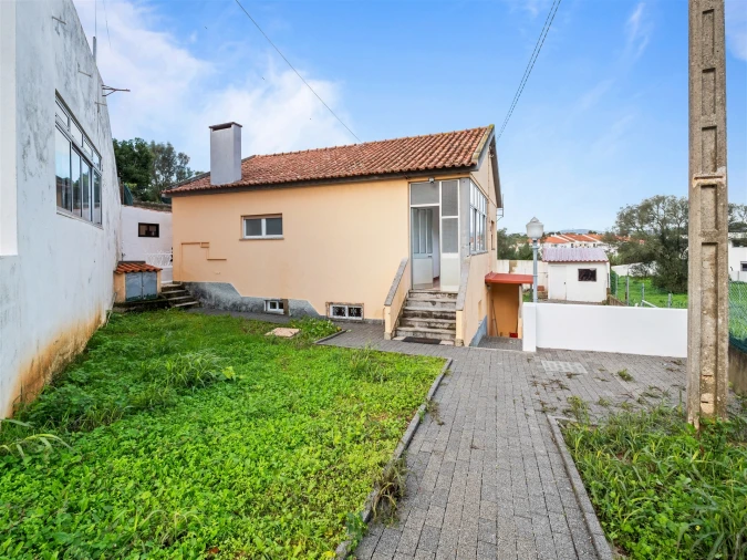 Apartamento T2 para Arrendamento em Carcavelos e Parede Foto 5