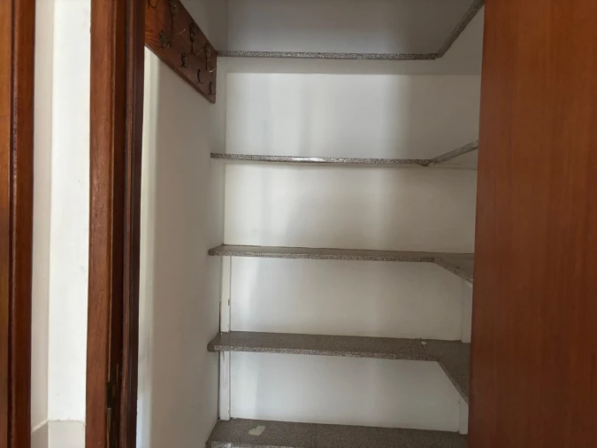 Apartamento T2 para Arrendamento em Carcavelos e Parede Foto 10