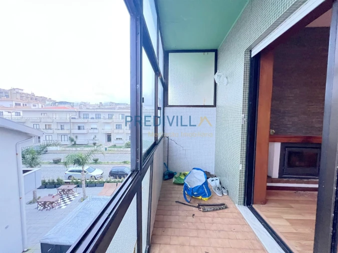 Apartamento T1 para Venda em Arvore Foto 14