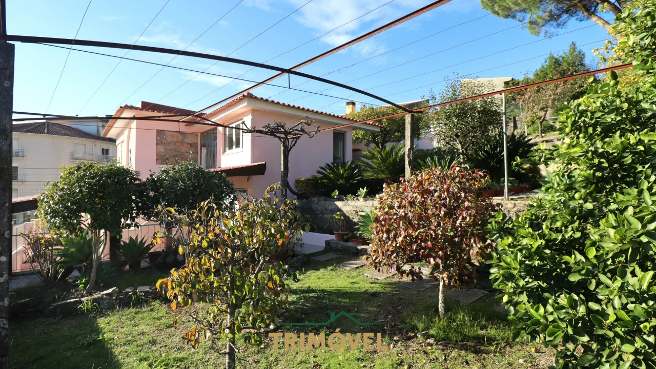 Moradia T4 para Venda em São Roque Foto 4