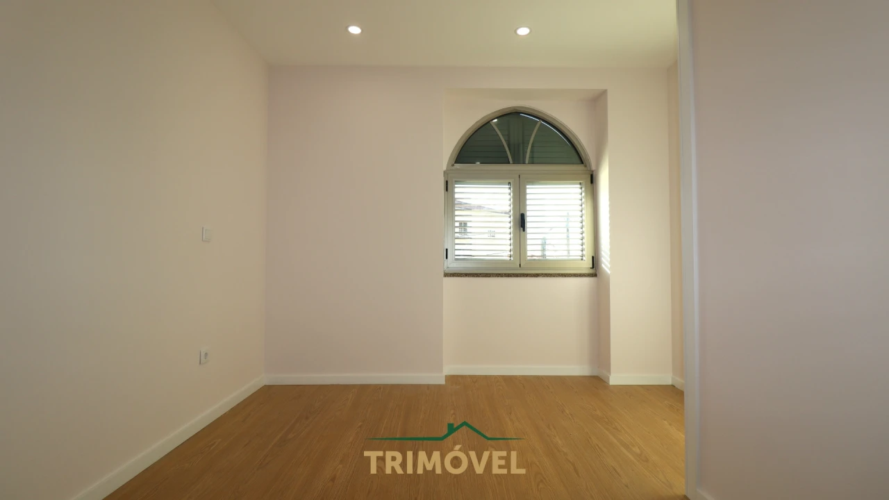 Moradia T4 para Venda em São Roque Foto 19