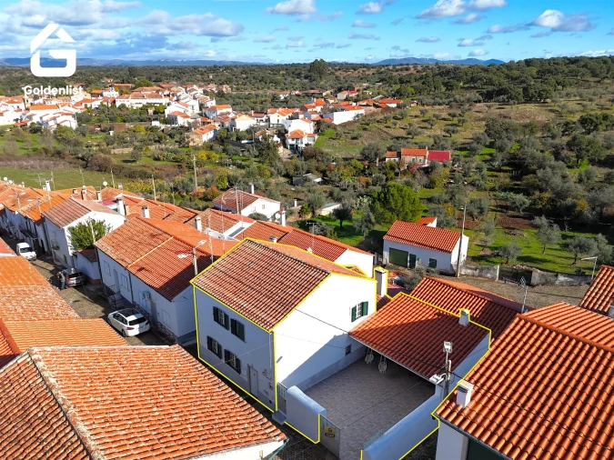Moradia T5 para Venda em Idanha-A-Nova e Alcafozes Foto 1