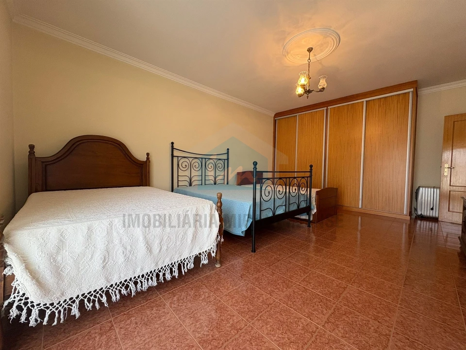 Moradia T5 para Venda em Mirandela Foto 24