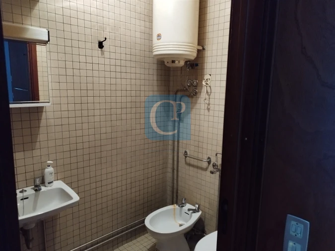 Escritório para Arrendamento em Paranhos Foto 13