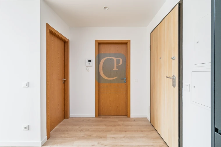 Apartamento T1 para Venda em Paranhos Foto 10