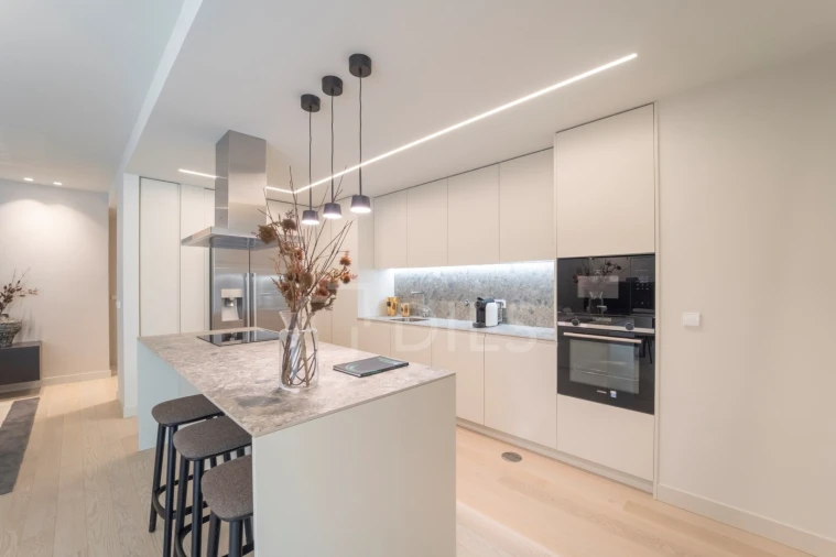 Apartamento T4 para Venda em Canidelo Foto 21