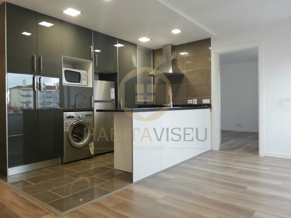 Apartamento T1 para Arrendamento em Viseu Foto 1