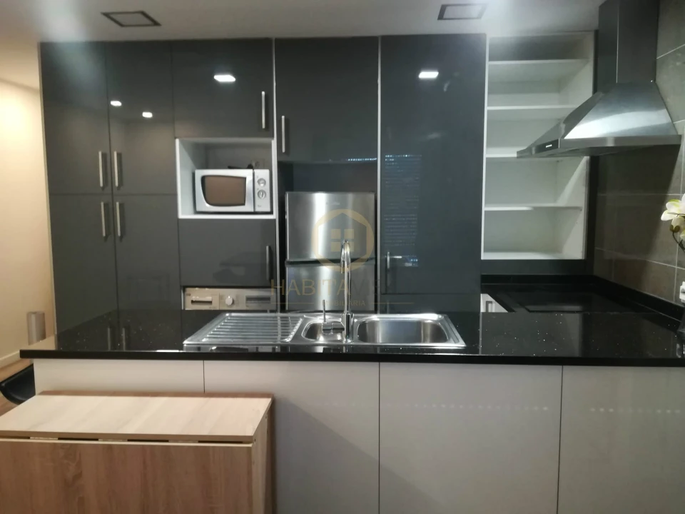 Apartamento T1 para Arrendamento em Viseu Foto 3