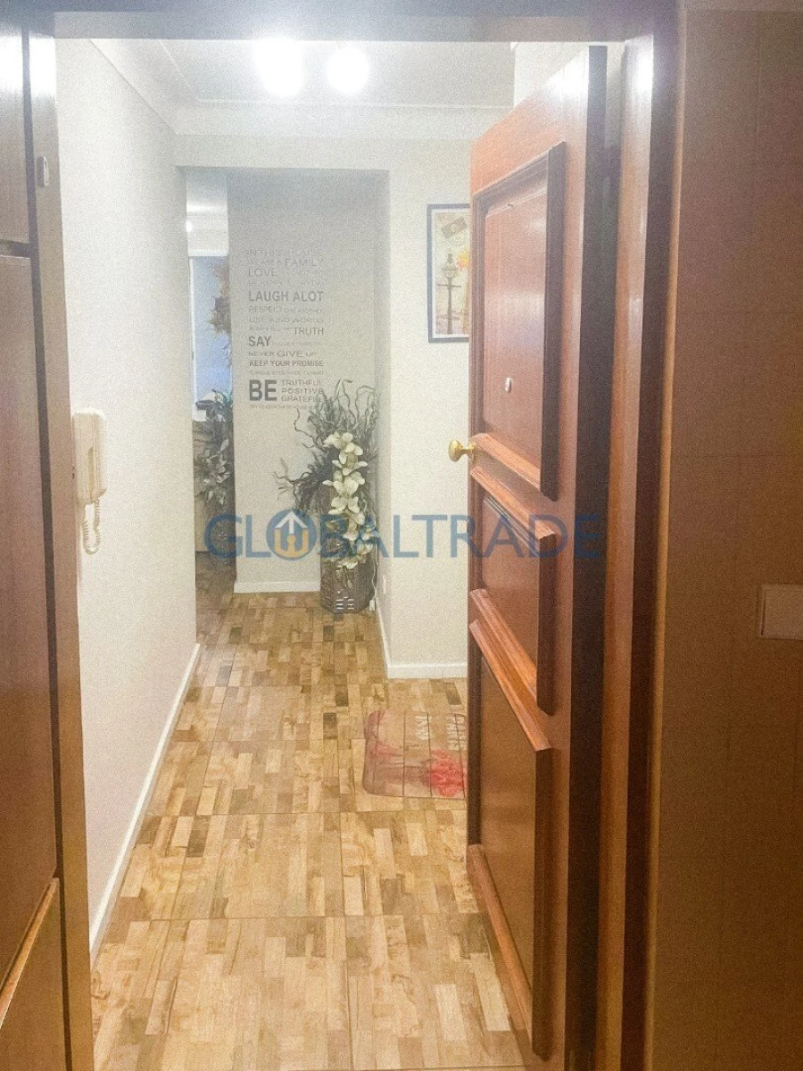 Apartamento T2 para Venda em Rio Tinto Foto 3