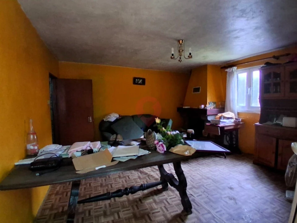 Moradia T2 para Venda em Portela Foto 6