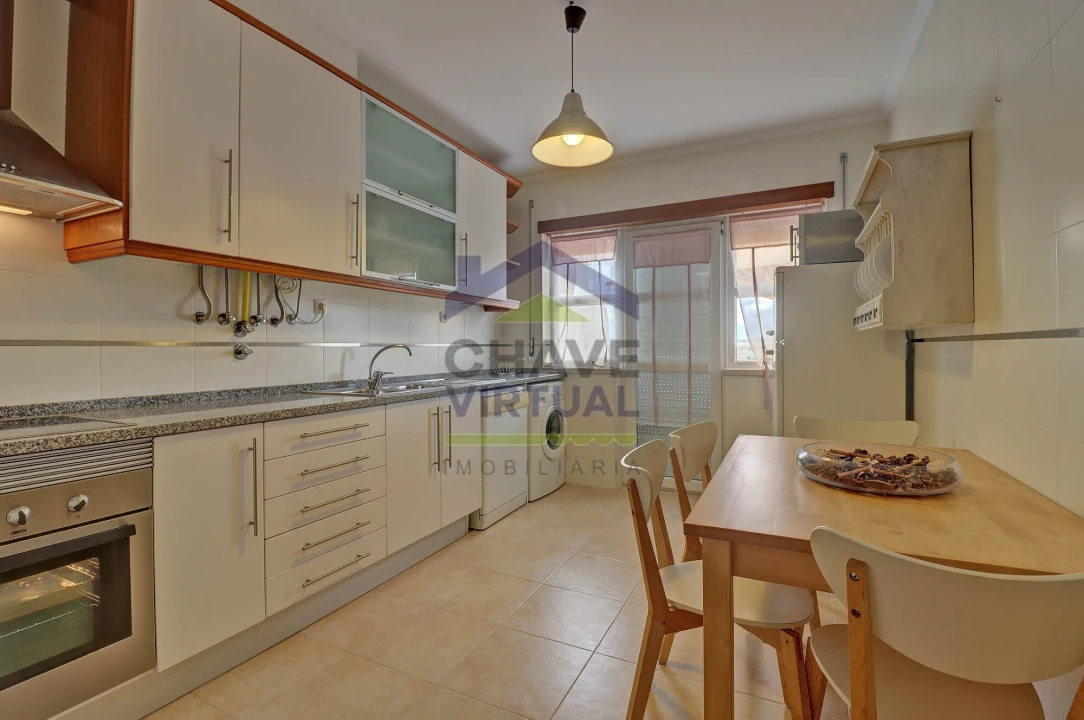 Apartamento T1 para Venda em Ferrel Foto 8